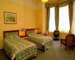 Ambassador Hotel Eastbourne Bagian luar foto